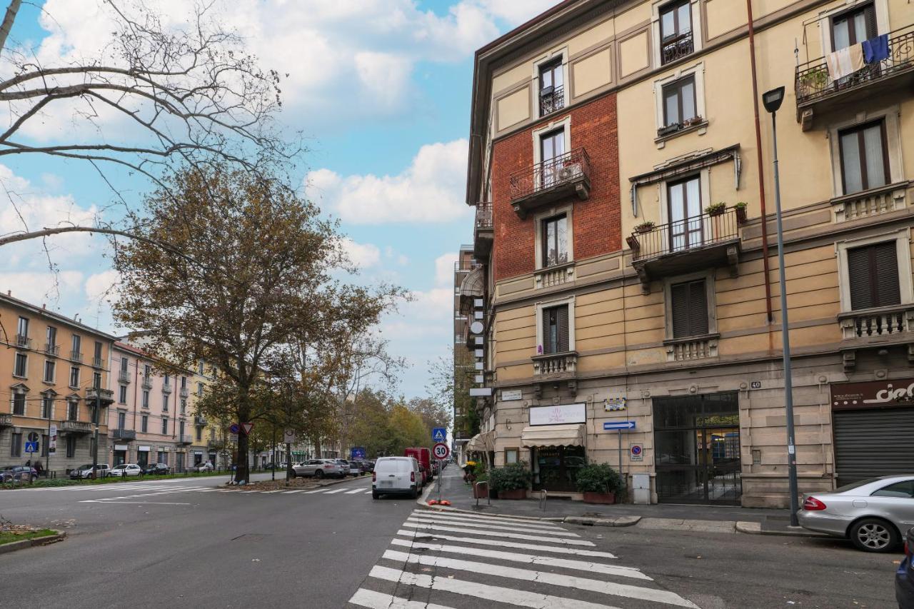 Contempora Apartments - Marcantonio Dal Re 40 Milano Exteriör bild