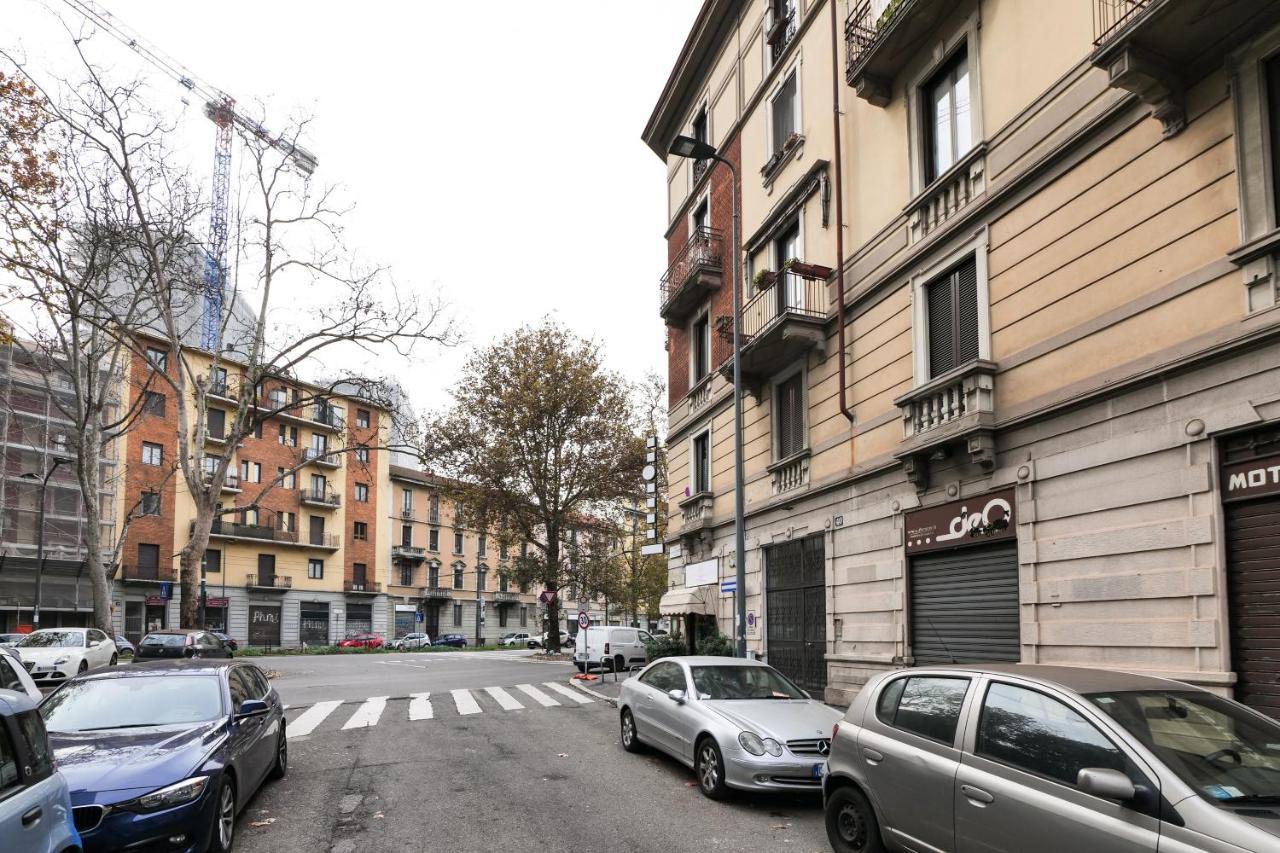 Contempora Apartments - Marcantonio Dal Re 40 Milano Exteriör bild