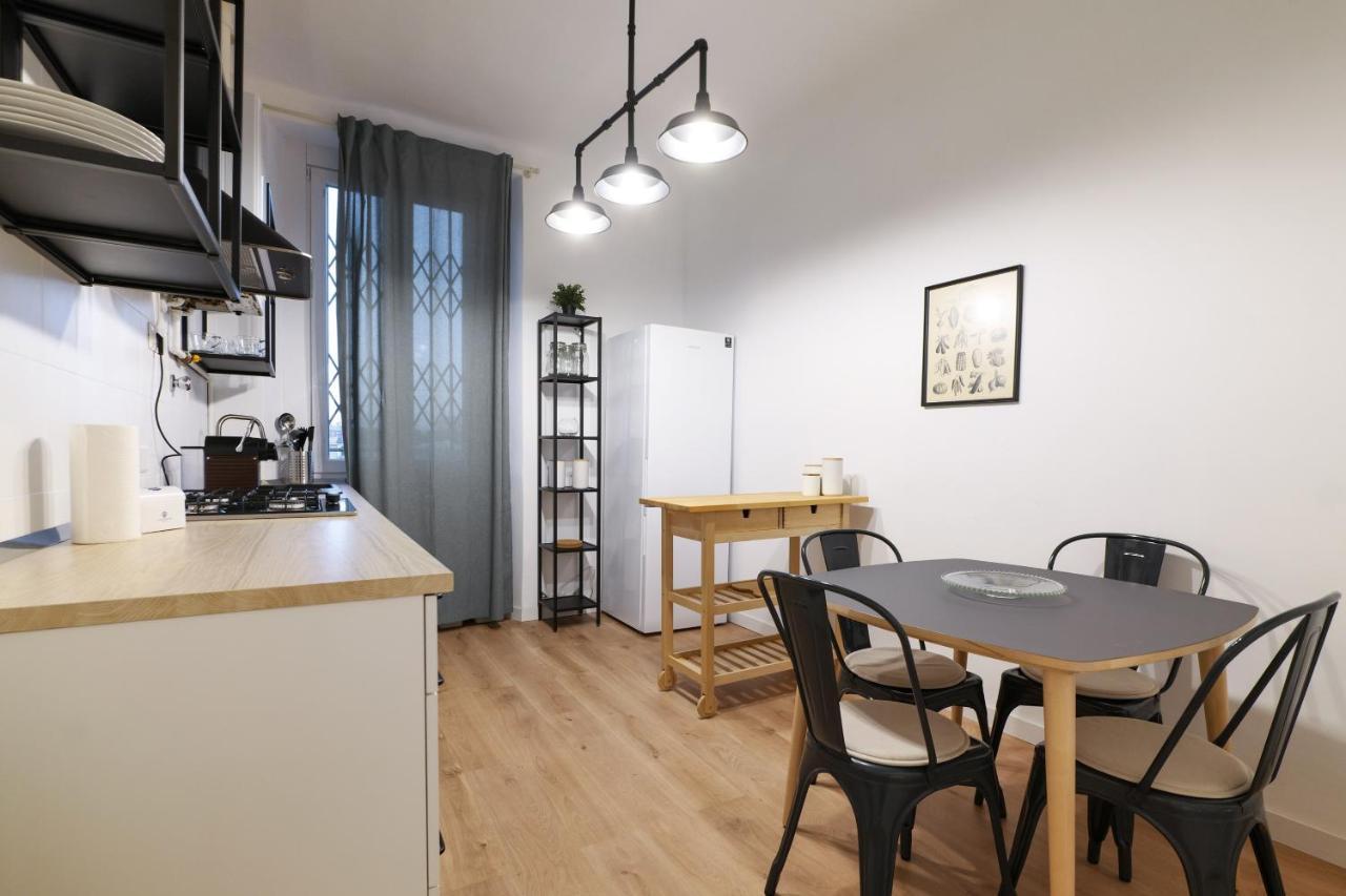 Contempora Apartments - Marcantonio Dal Re 40 Milano Exteriör bild